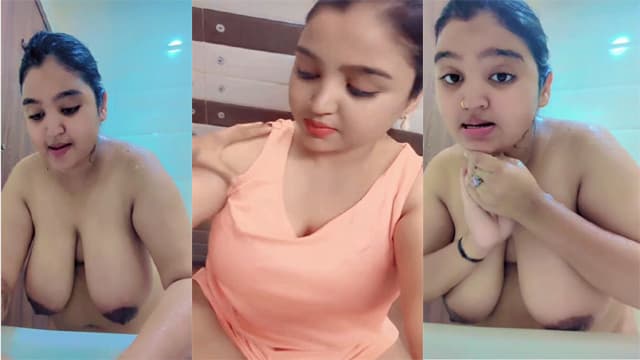 Desi Lady Showing big boobs while bathing video watch