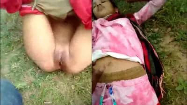 Desi Hot Aunty – Young Boy Outdoor Fucking MMS