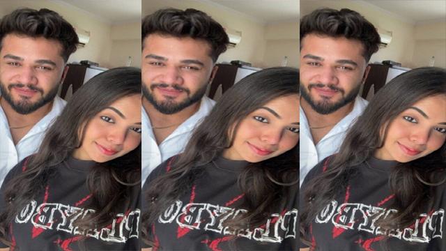 Real Horny Indian Girl Showing Tight Asshole Doggy Fuck