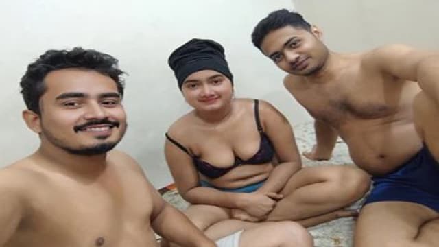 Desi Sexy Girl Shared Threesome Fucking Video Free